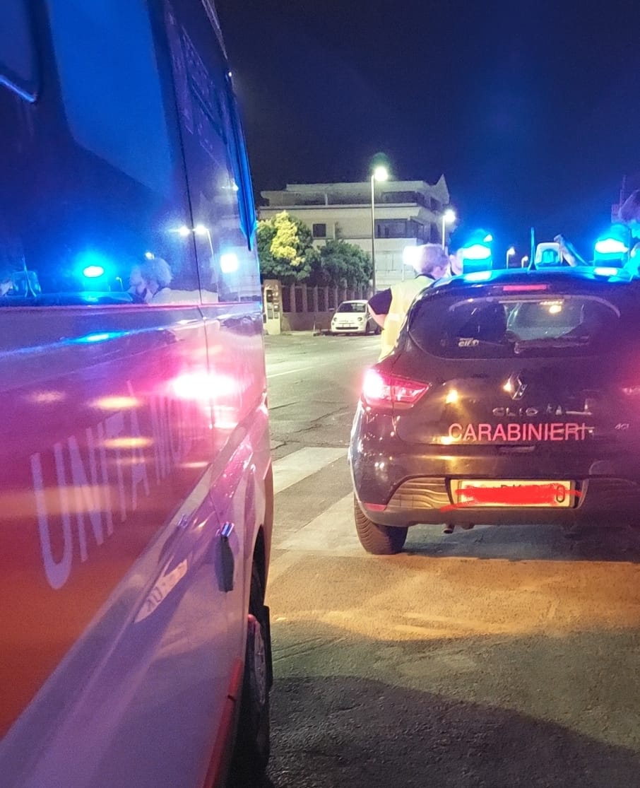 Luci Blù di crociera, sono legali? – Co.E.S Lazio Emergenza Sanitaria, image size:906x1115